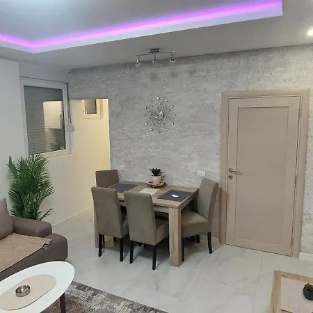 Gold Apartmani Prokuplje Exterior photo
